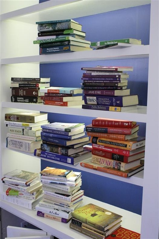 Bookshelves sorted by color
