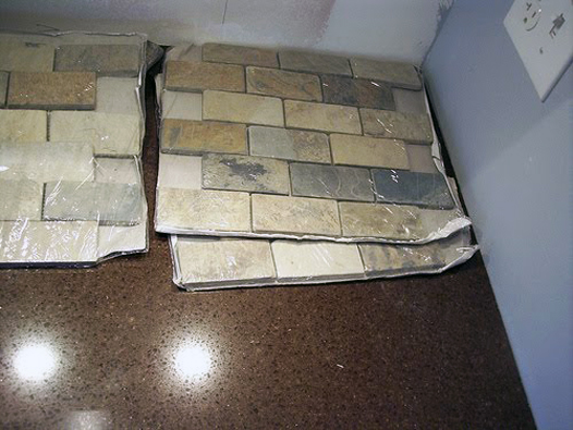Slate Backsplash Tiles, Brown Quartz Countertops