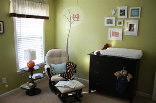 gallery wall and owl mural in boy nursery