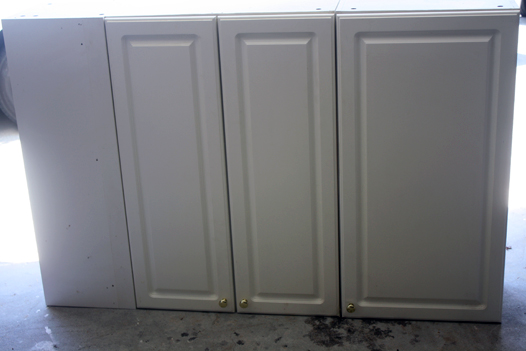 White secondhand cabinets