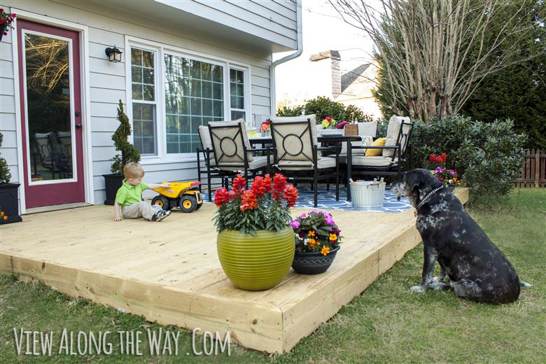 New deck and outdoor room design at View Along the Way