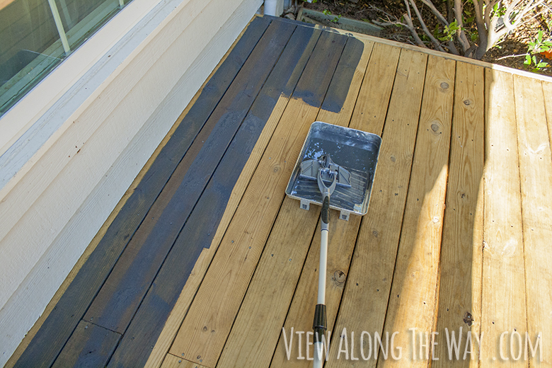 Choosing a stain color for your deck