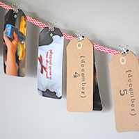 Family photo tag advent calendar - plus TONS of creative, beautiful advent ideas on this page!