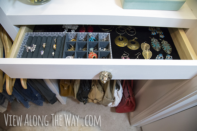 How to build custom closet shelves - * View Along the Way *