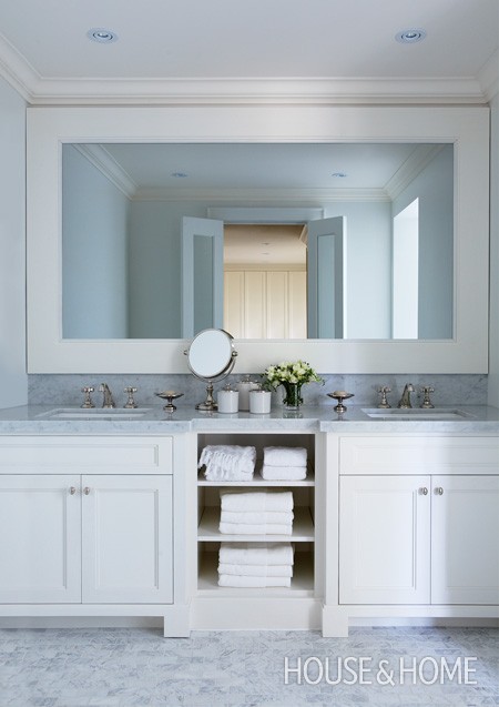 Dual built-in bathroom vanities